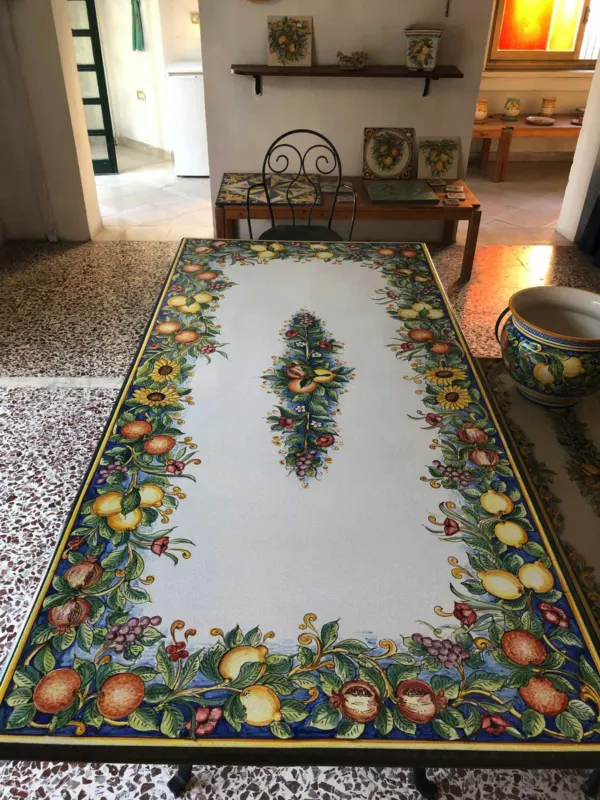 Tavolo 12- Decoro Frutta Mediterranea